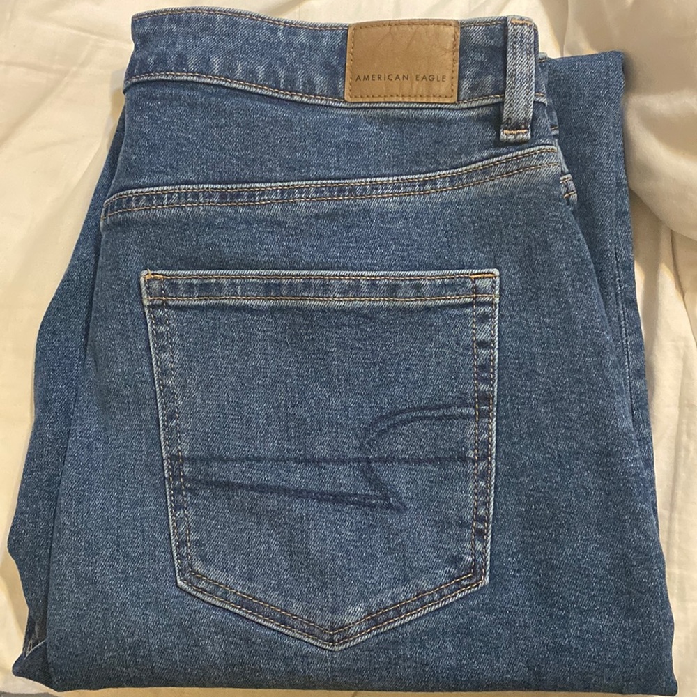 Stretch American Eagle Mom Jeans